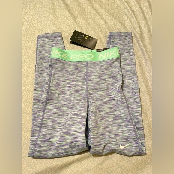 Nike Pro training Leggings New - Picture 5 of 8